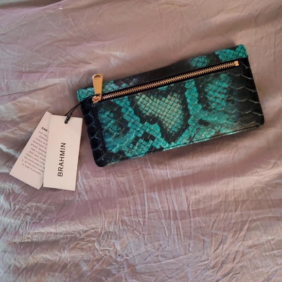 BRAHMIN Ady Wallet in Blue Waterford Genuine Leather - Picture 11 of 12